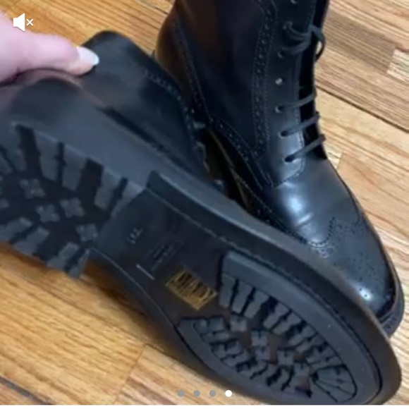 Saint Laurent Wingtip Oxford Lace Up Booties - Picture 5 of 10